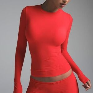 Skims Cherry Fits Everybody Long Sleeve